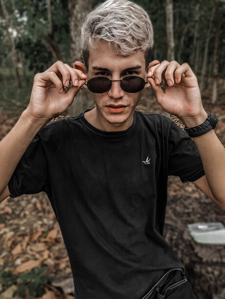 Roney Santos model exclusive picture