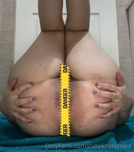 goth teen onlyfans pornographic pic