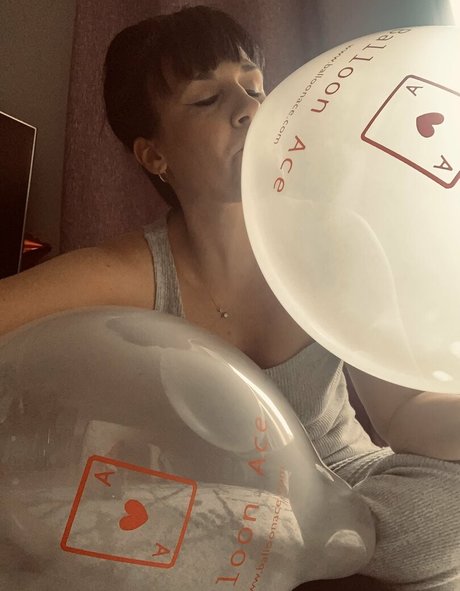 chezzmanifestation model high quality gallery