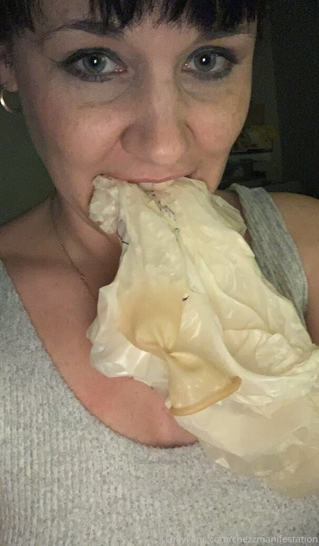 chezzmanifestation model pornographic picture