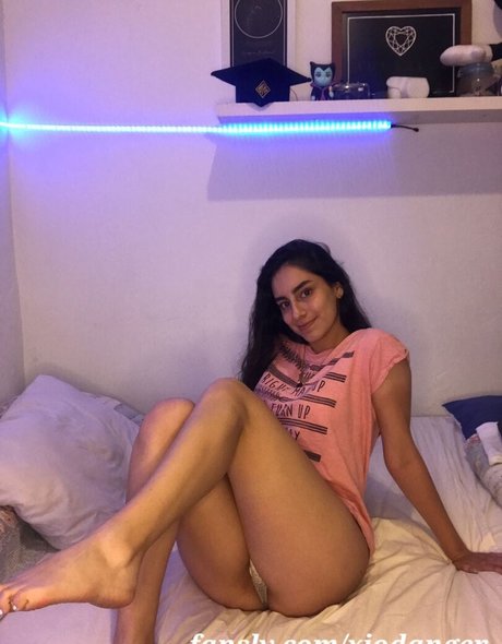 XioDanger xxx model picture