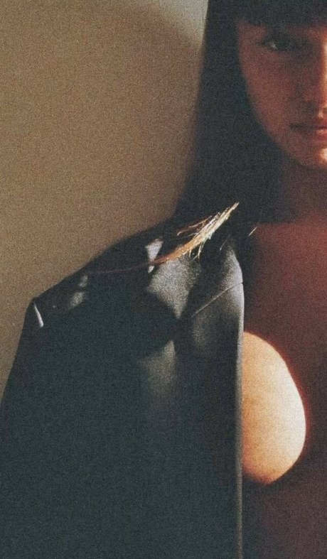 telmaxlouise high quality model photo