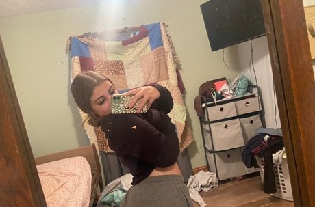 Talea beautiful actress pic