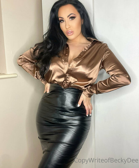 Becky Dee art star img