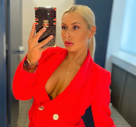 Nella Grundlingova pornographic model images