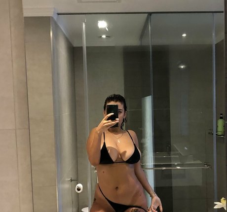 Disturbia nude actress pictures