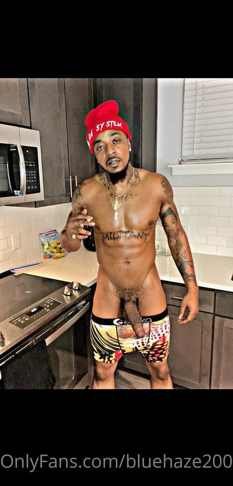 20 years old onlyfans top img