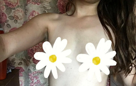 drpipher free erotic model images