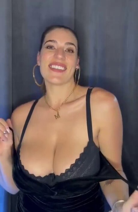 macarena in the sun star perfect galleries