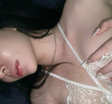 onlysg model best image