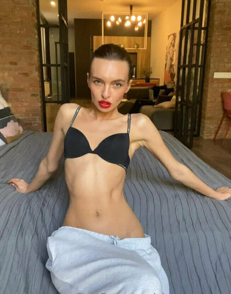 alex rebelgirl Profile Pic