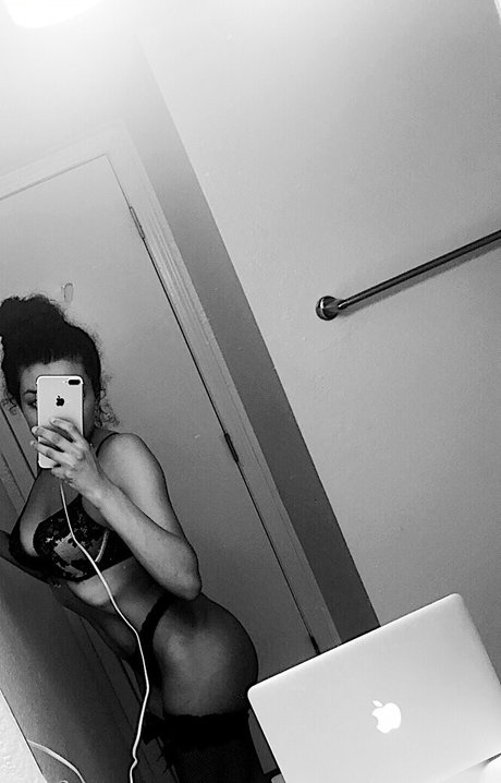 british granny onlyfans top picture