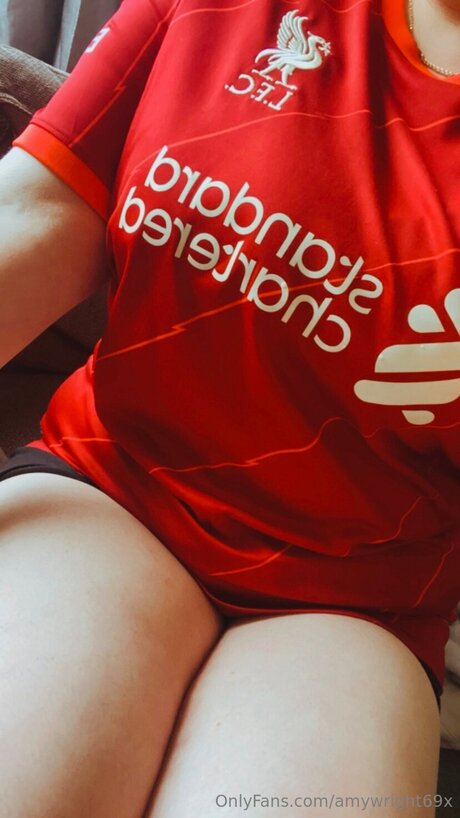 amywright69x nude model photos