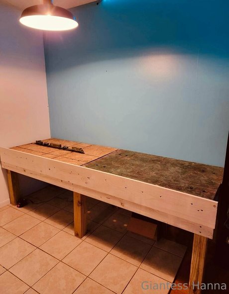 giantess hanna perfect actress pics