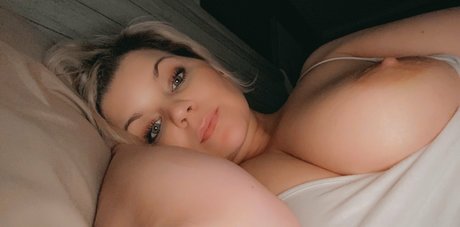 shanassty nudes pornstar image