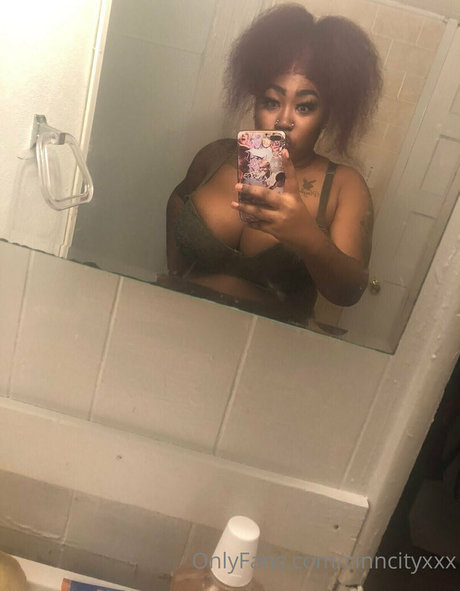 cinncityxxx sexy model gallery