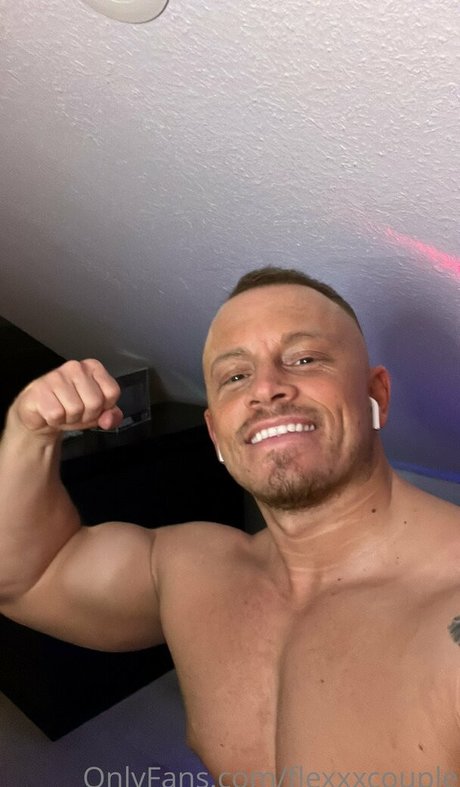 flexxxcouple top pornstar galleries