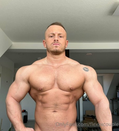 flexxxcouple art actress photos