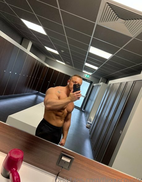 ebony onlyfans nude photo