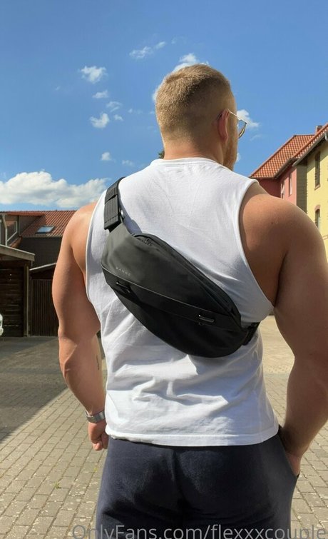 flexxxcouple Profile Pic