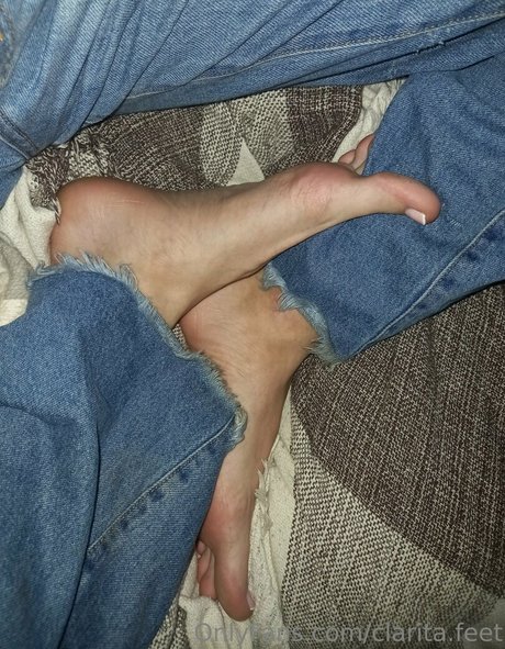 clarita feet pornstar nude image
