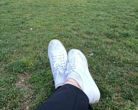 ollyfetish top model pic