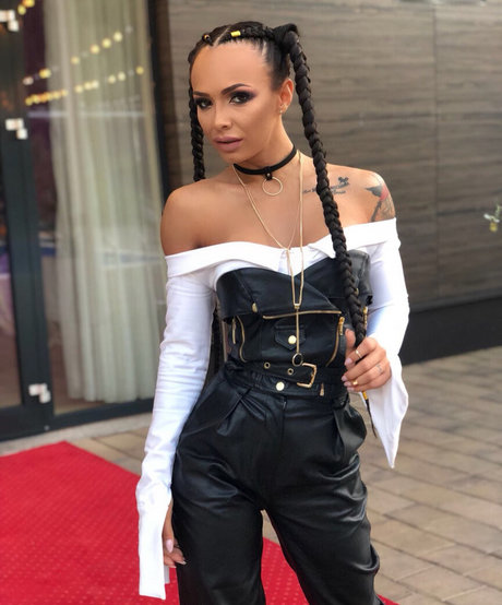 beach blowjob onlyfans sexy gallery