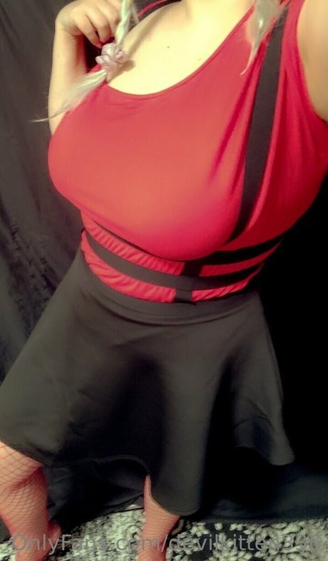 devilkitten336 erotic model pic