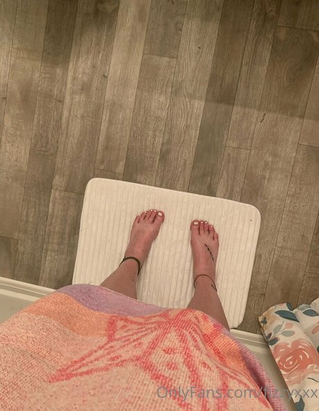 fizzyxxx sexy actress pictures