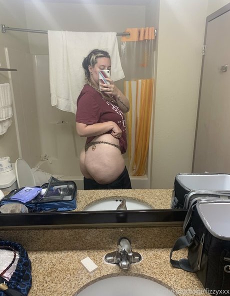 fizzyxxx hot model pics
