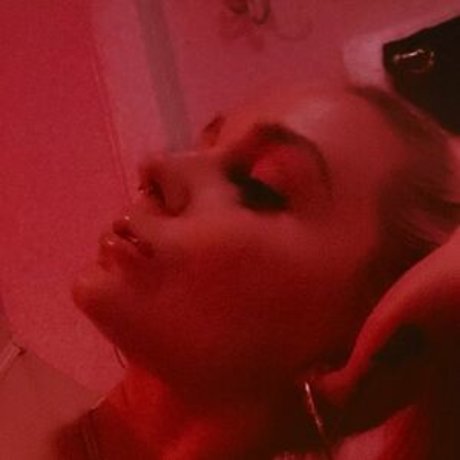 gwenniegrey pornstar hot img