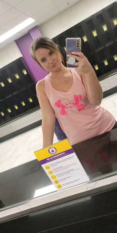 skinny asian onlyfans sex pic