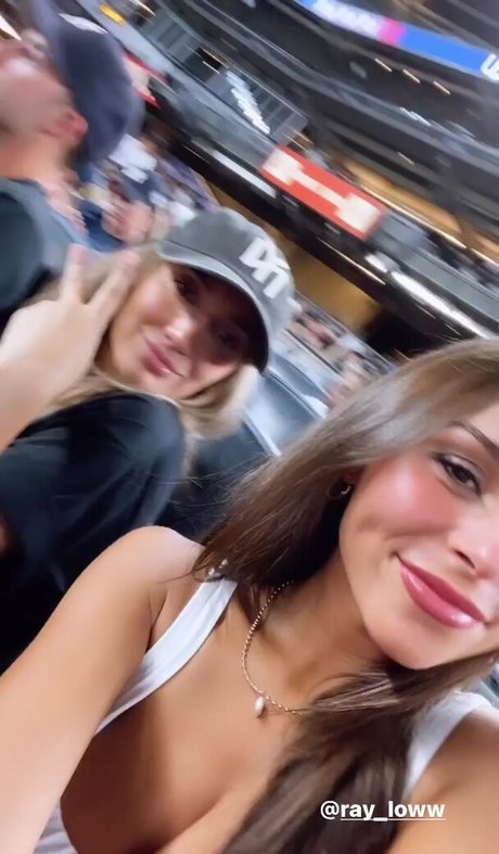 thick nude onlyfans sexy nude photos