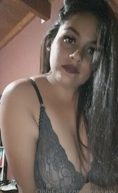 amateur latina onlyfans hot naked picture