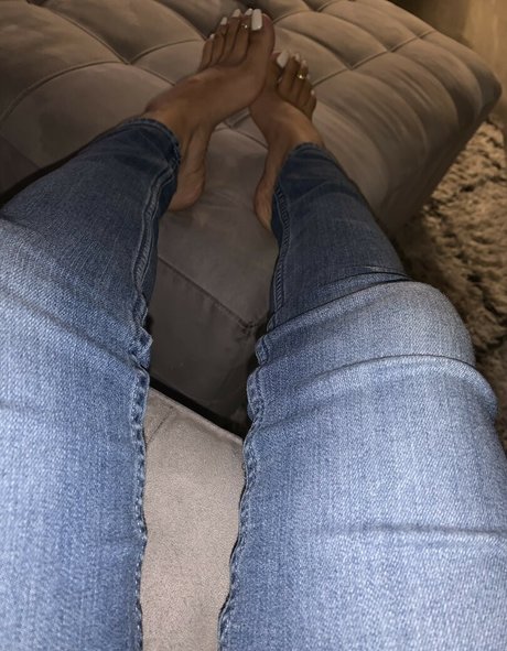 Miliani model pornographic pics