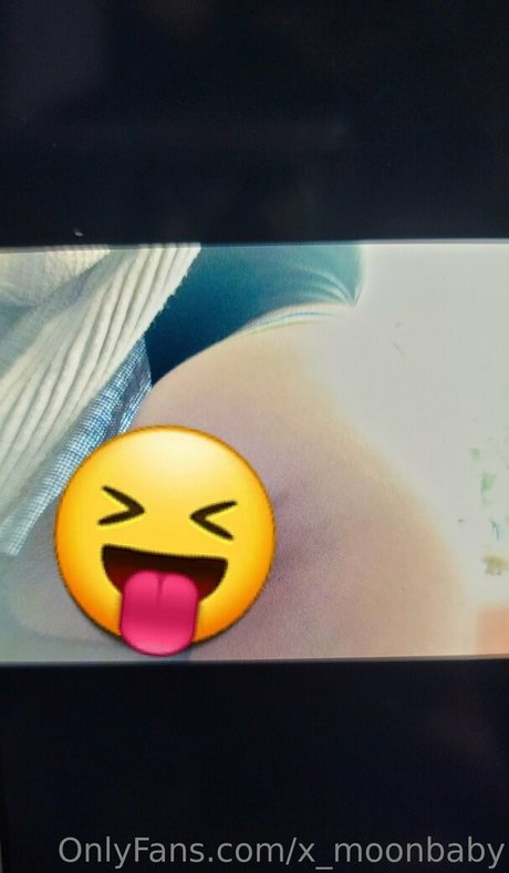 x moonbaby top model pic