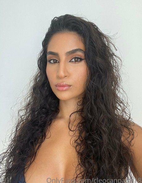 cleopatrateen pornstar beautiful image