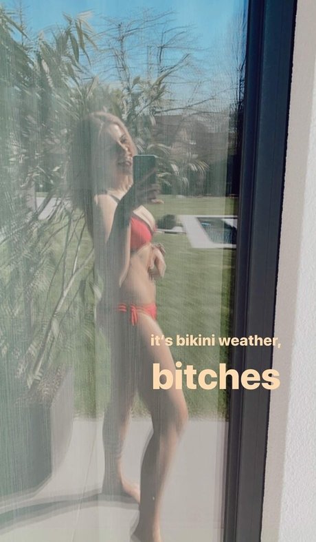 Melina Sophie star pretty archive