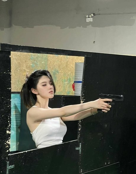 iamazhai xxx model photo