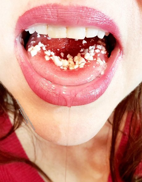 redhead pawg onlyfans hot image