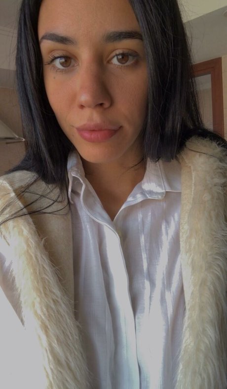 Vera Kaludi Best Profile Photo