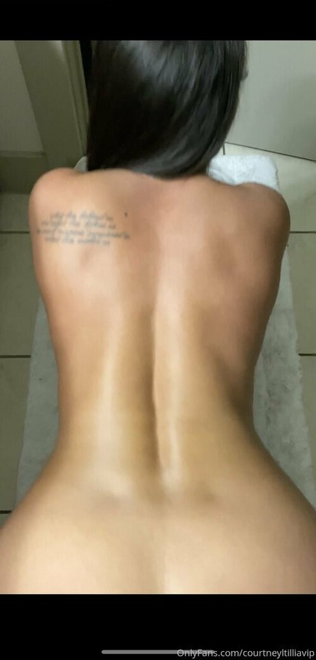 courtneyltilliavip model beautiful pictures