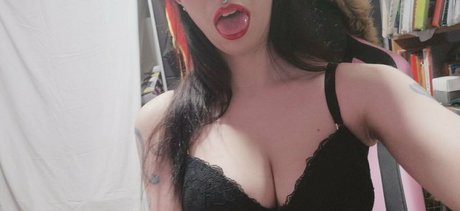 yoko foxy nude model photos