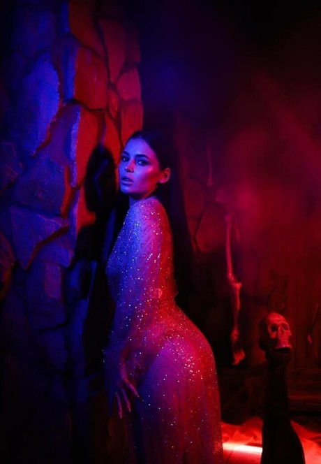 skinny redhead onlyfans art nude galleries