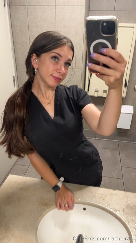 rachelrain perfect model picture