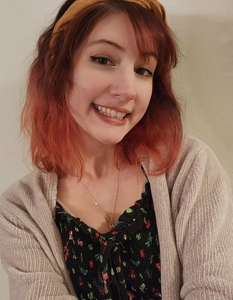 eating onlyfans porno image