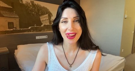 Liza Virgin pornstar hd pic