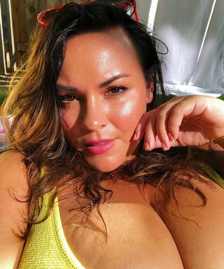 arab thick onlyfans sexy xxx pic