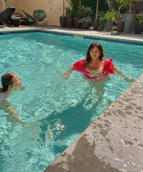 fight onlyfans sexy image