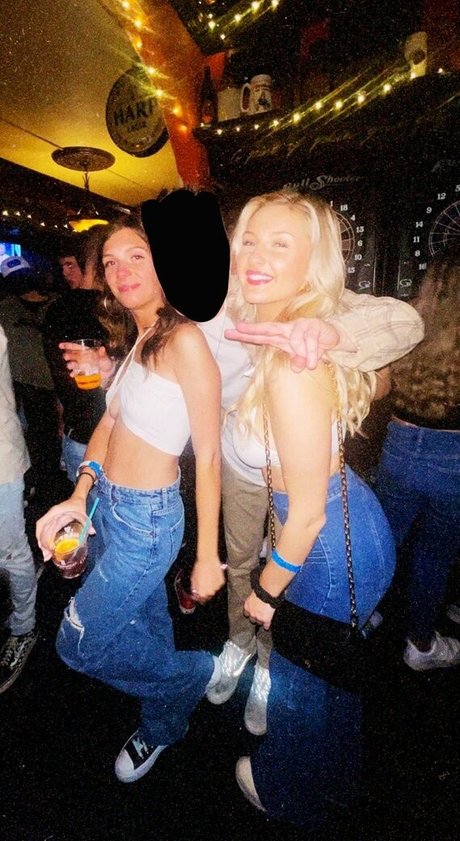 Tori C model nice pictures